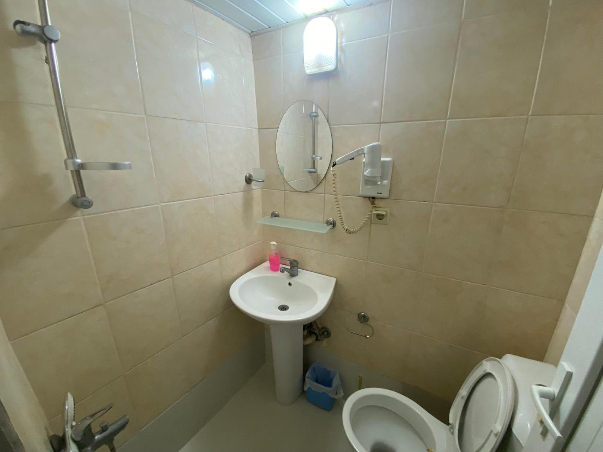 Otel Camel & 3*